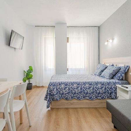 Apartament Hispalis Triana Sevilla Exteriör bild
