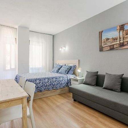 Apartament Hispalis Triana Sevilla Exteriör bild