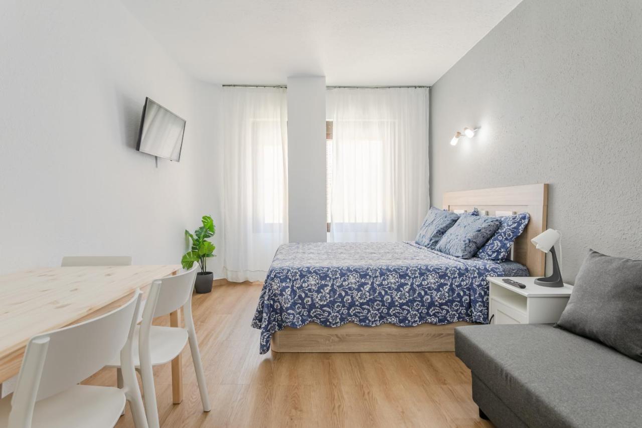 Apartament Hispalis Triana Sevilla Exteriör bild